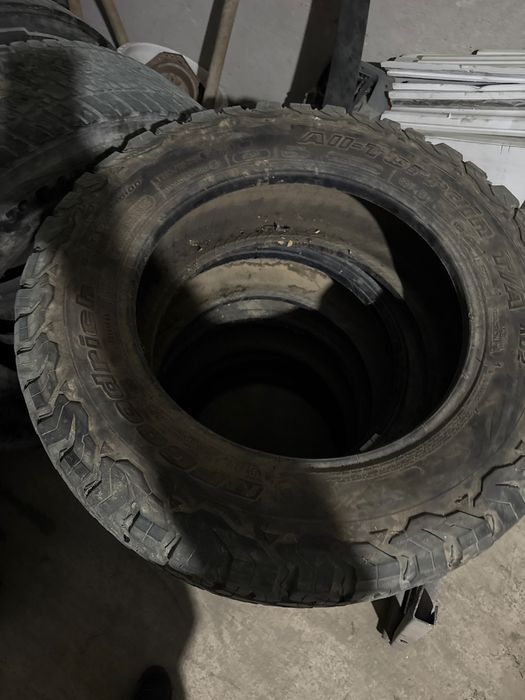 Балон 265/60/18