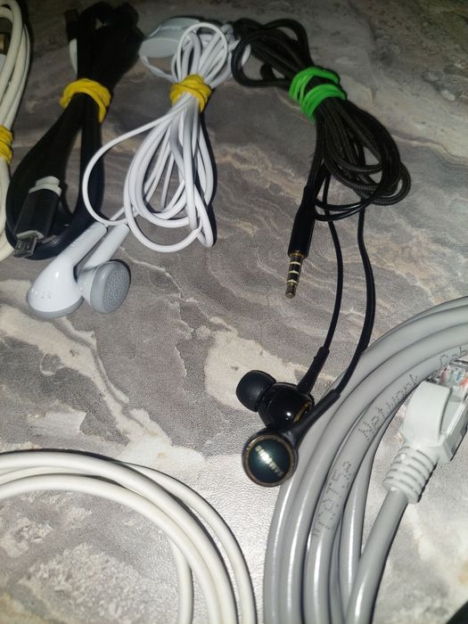 Accesorii Telefoane ,Incarcatoare ,Cabluri