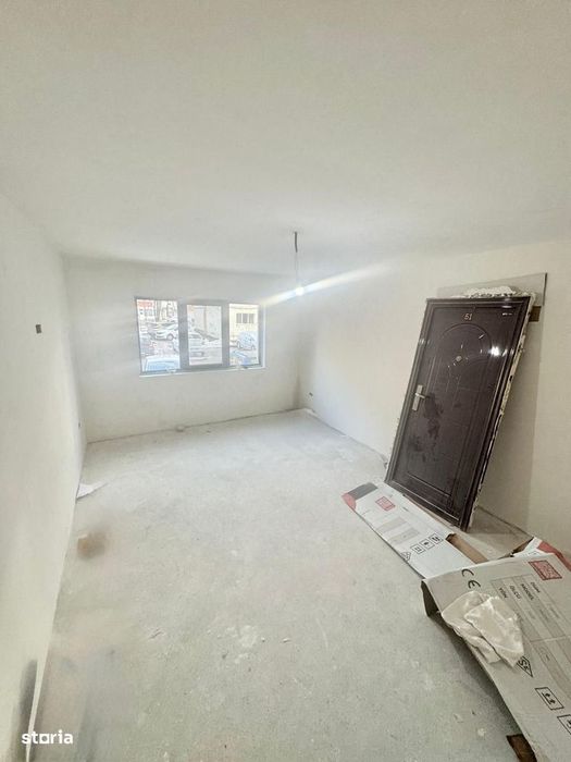 Apartament 4 camere de vânzare – Bd. București