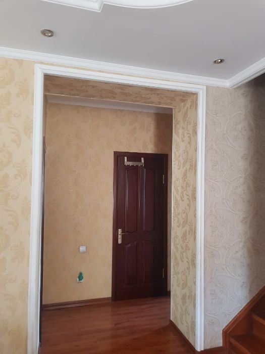 Продам дом 6-комнатный