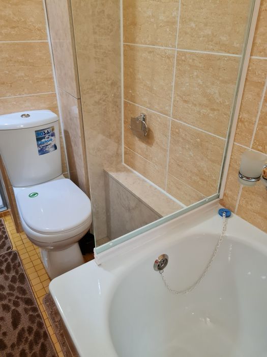 Двухкомнатная в 6 мкр