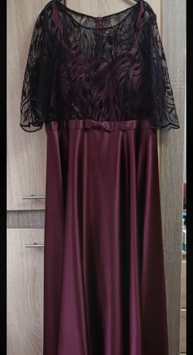 Vand rochie de ocazie