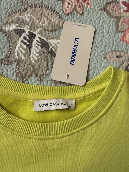 Свитшот LC Waikiki. Размер S