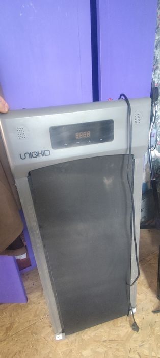 Продам беговую дорожку