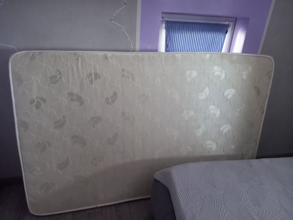 Матрас б/у продам