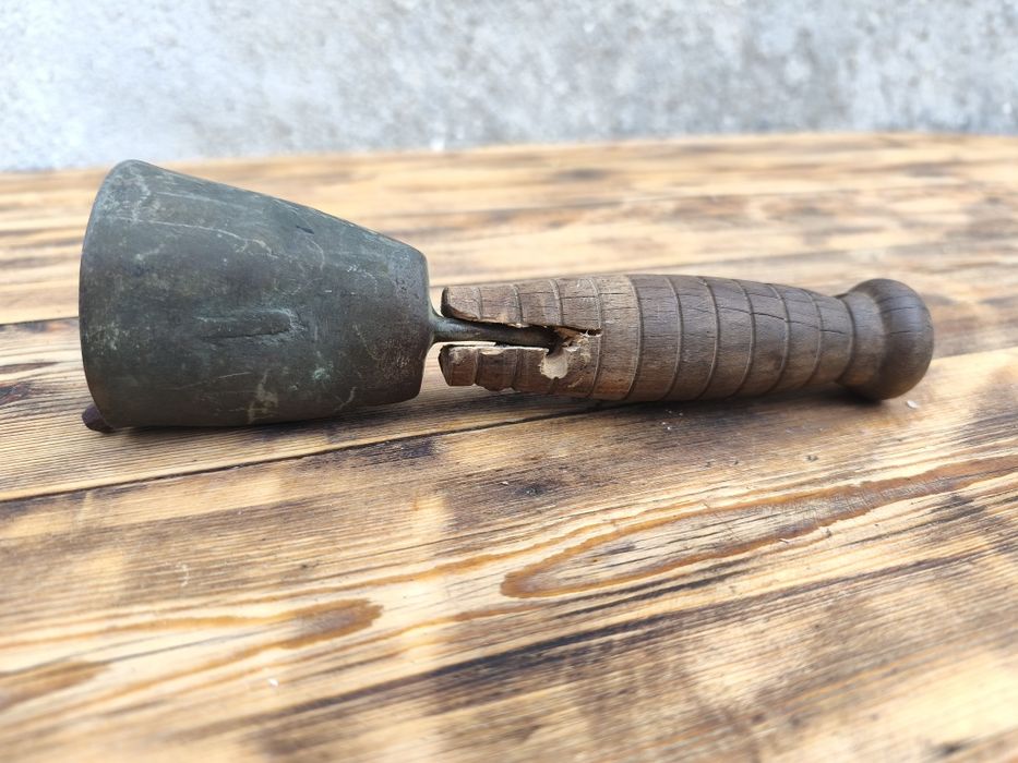 Чан / училищно звънче