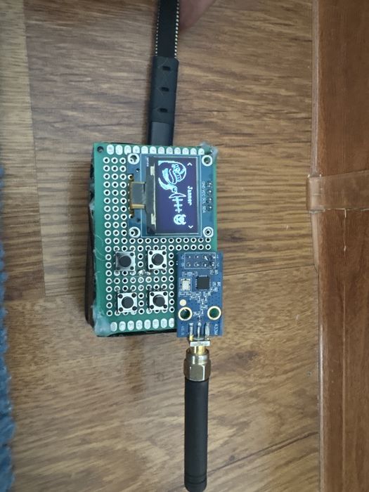 Проект устройства, esp grabber на базе чипа esp32 wroom.