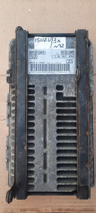 Блок управления двигателем на Isuzu