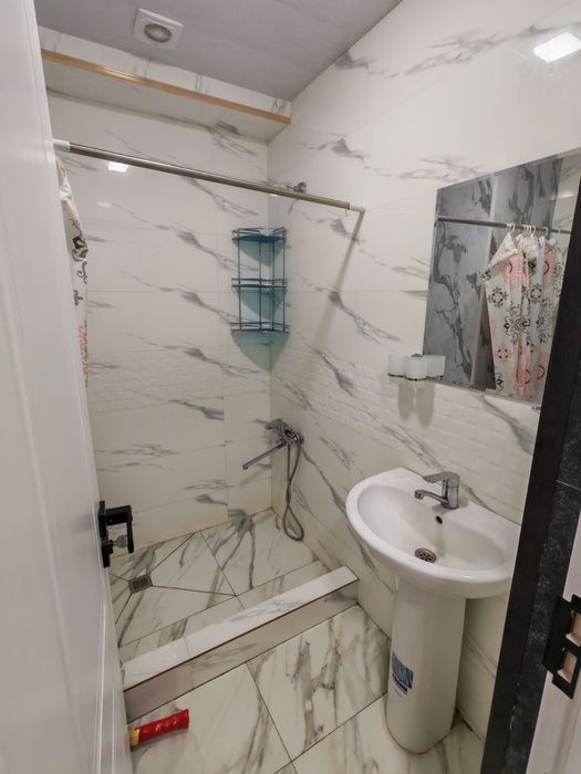 Arenda kvartira. Roxat mero bekati yaqin. 1/7/18