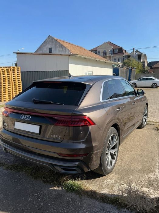 Audi Q8 2019 diesel, 41.490 € — imagine 5