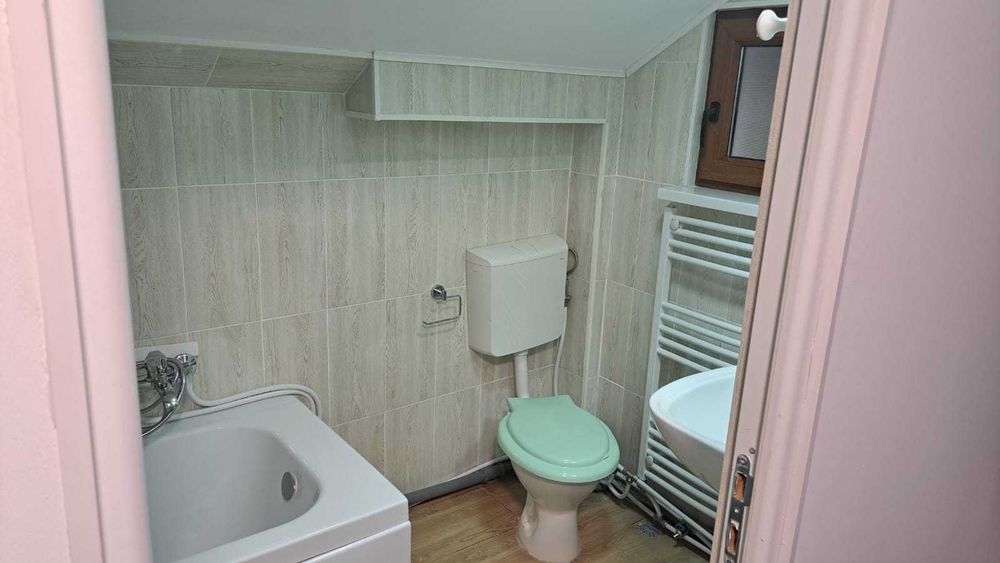Ofer spre inchiriere apartament 2 camere zona  Marasesti
