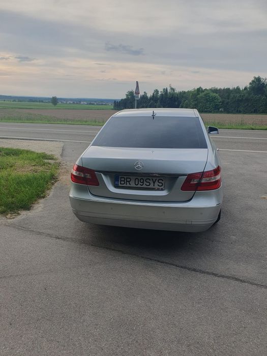 Vand Mercedes E220