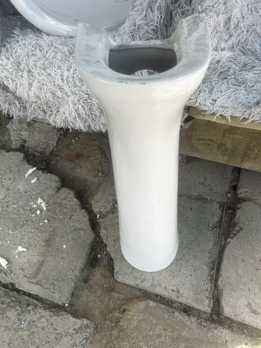 Продам раковину тюльпан