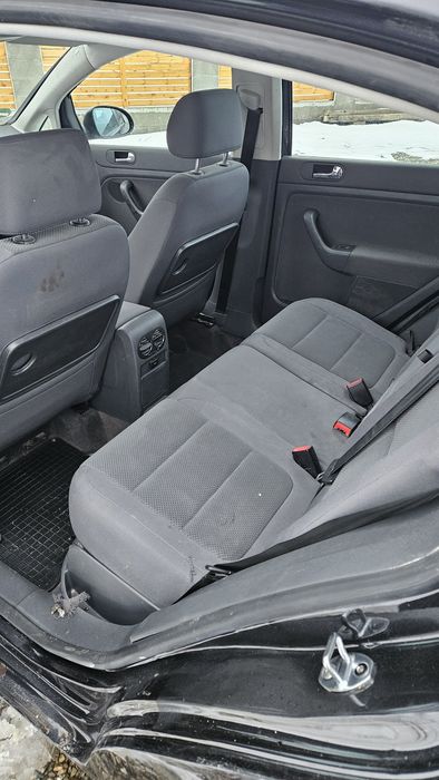 Volkswagen Golf 5 Plus 1.4 Benzina 1750