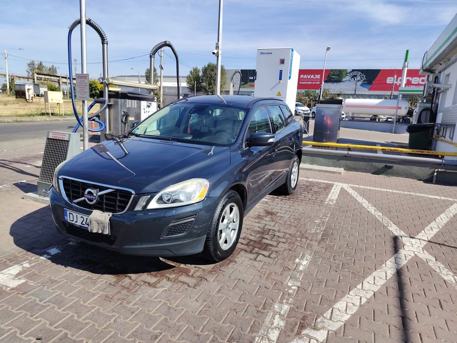 VOLVO XC60 2010 — imagine 4