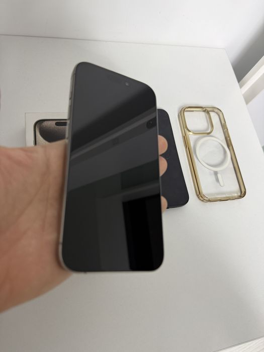 Iphone 15 pro 256 ca NOU