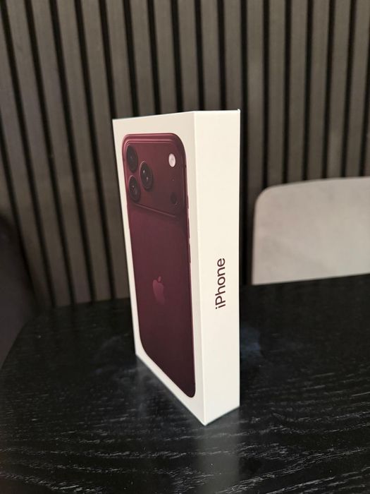 Iphone 18 Pro Max  Burgundy 1Tb