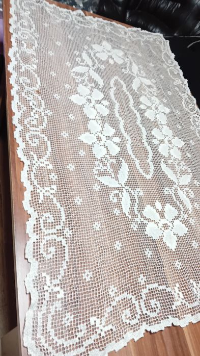 Ръчно плетени покривки за  маса