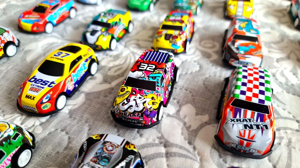 Лот колички 30бр навиващи се