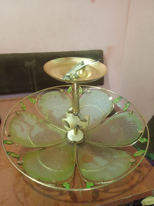 Люстра продажа отличная