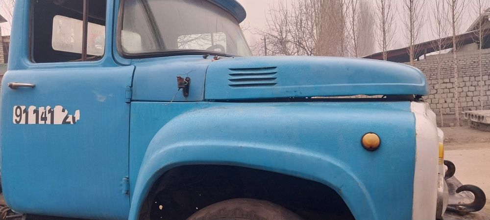 ЗИЛ кабина сотилади холати яхши