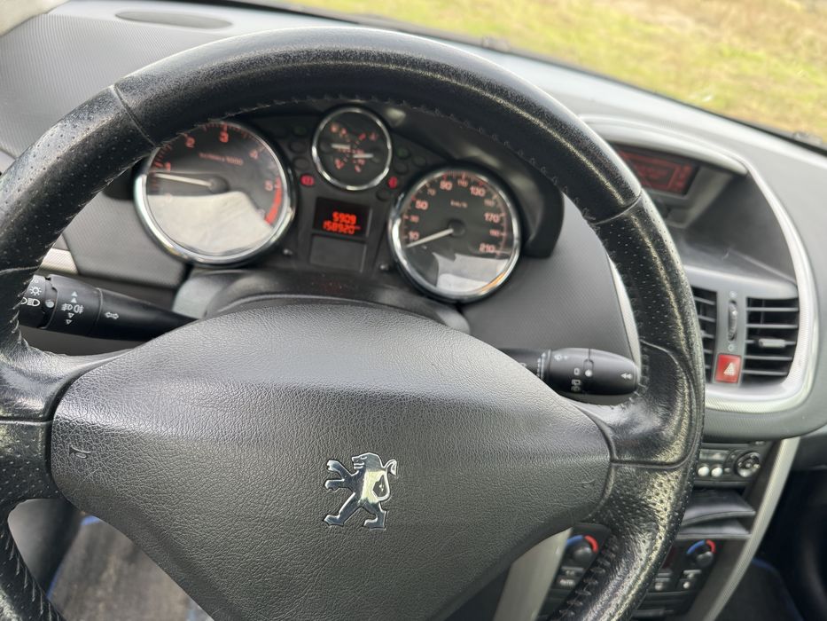 Peugeot 207 din anul 2008