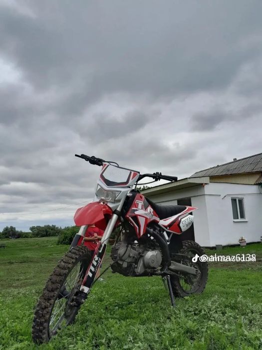 Продам Pitbike в хорошем состоянии. Все работает исправно.