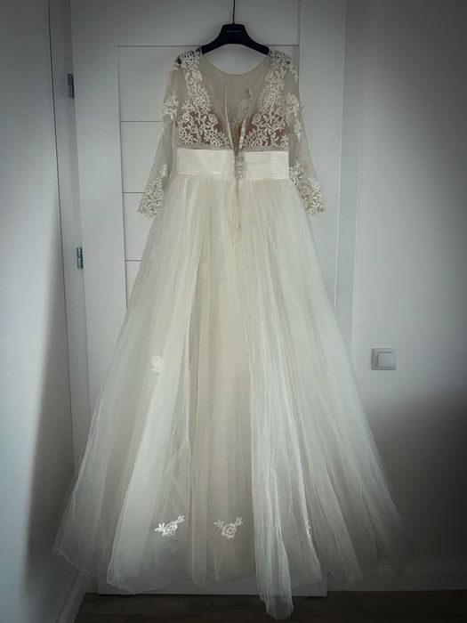 Vand rochie de mireasa