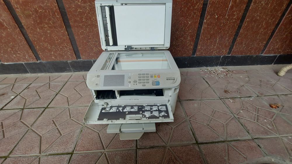 EpsoEpson принтер 3в1