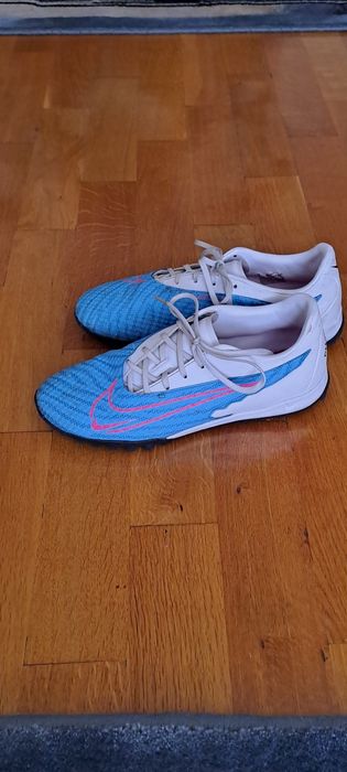 Футболни обувки NIKE PHANTOMAX, номер 38.5, 24.5 см.