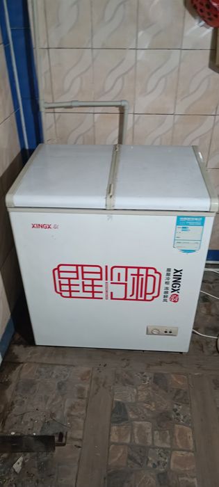 Продам морозильник