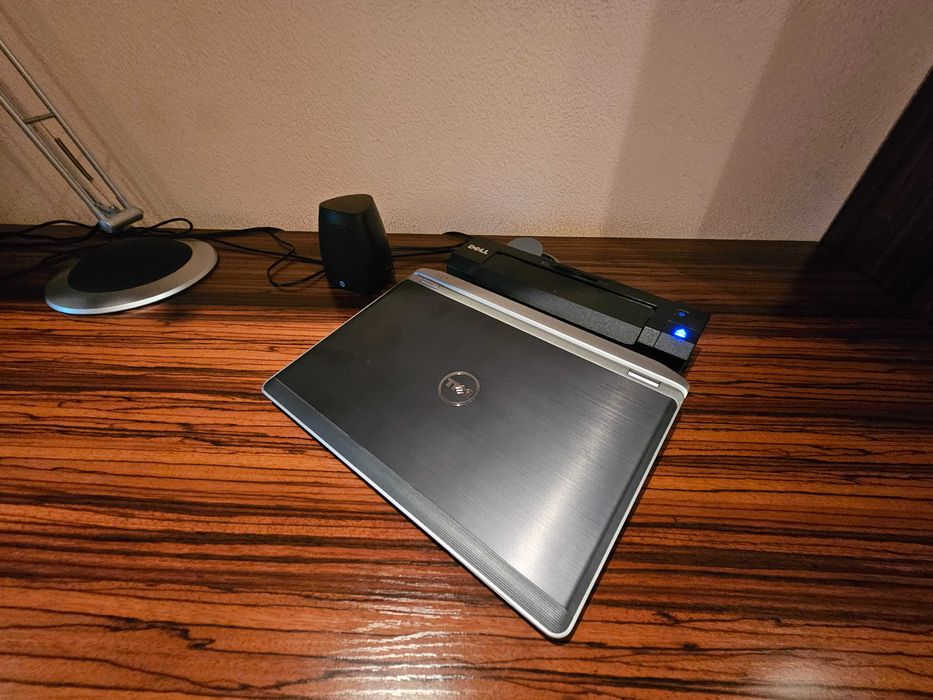 Ноутбук Dell Latitude