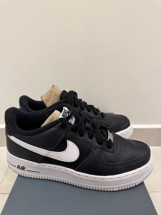 Кецове Nike, New Balance, Guess