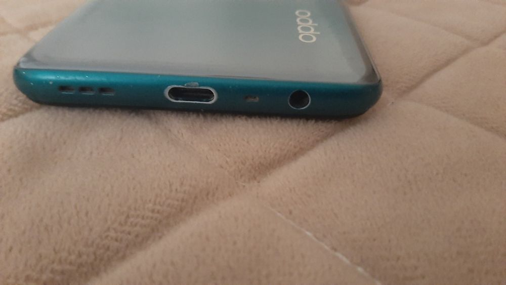 Oppo A72                 б