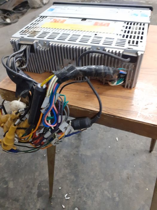 Кенвуд магнитола DVD,MP3,USB