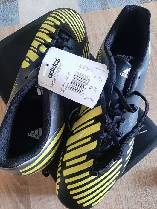 Бутсы мужские адидас