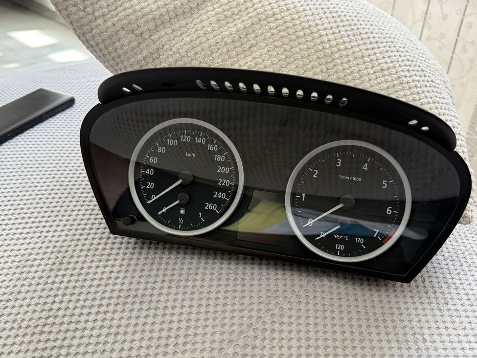 Колометраж BMW 645     e63  e64
