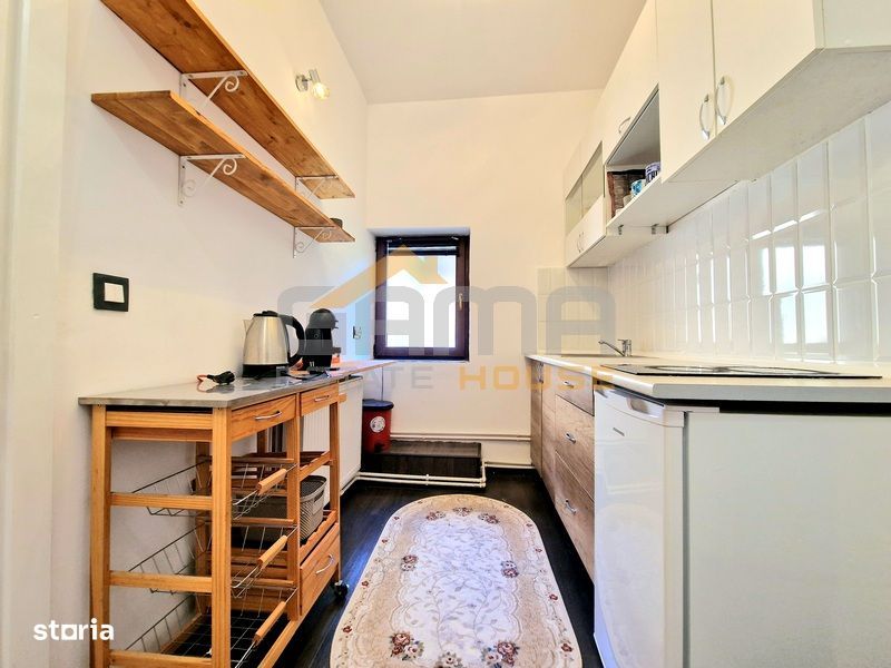 Apartament 2 camere, complet renovat, zona Centrala