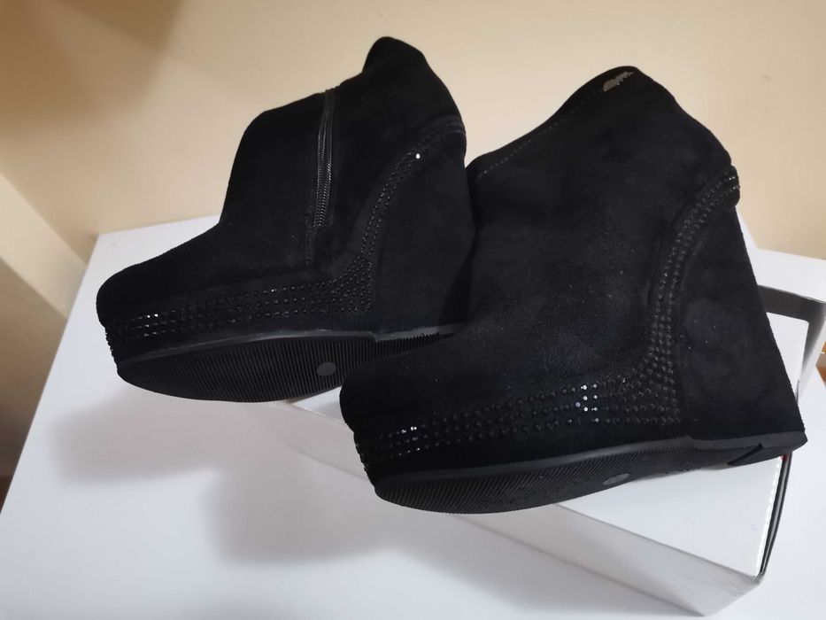 Боти на платформа