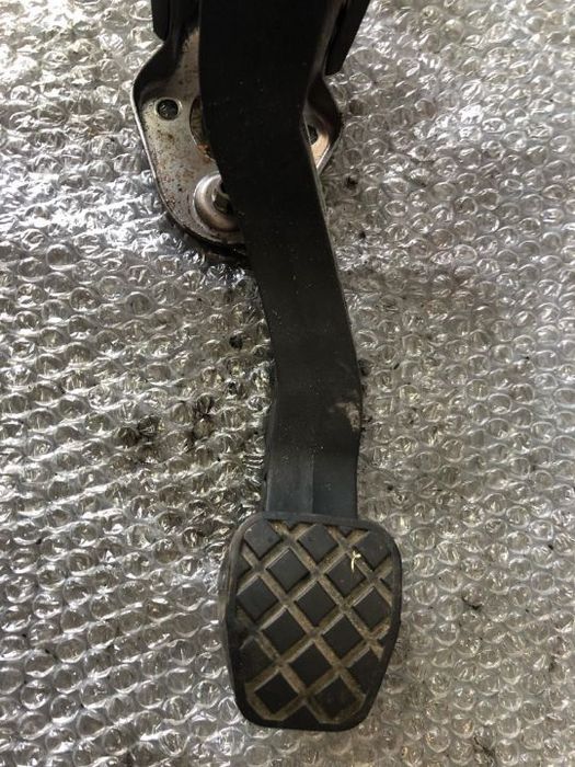 pedala ambreaj 1.9 sdi  vw polo 9n