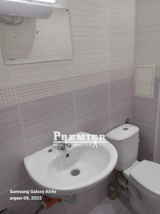 Продава се Едностаен апартамент в к.к. Слънчев бряг - 46 кв.м за 892 €/кв.м - Снимка #3