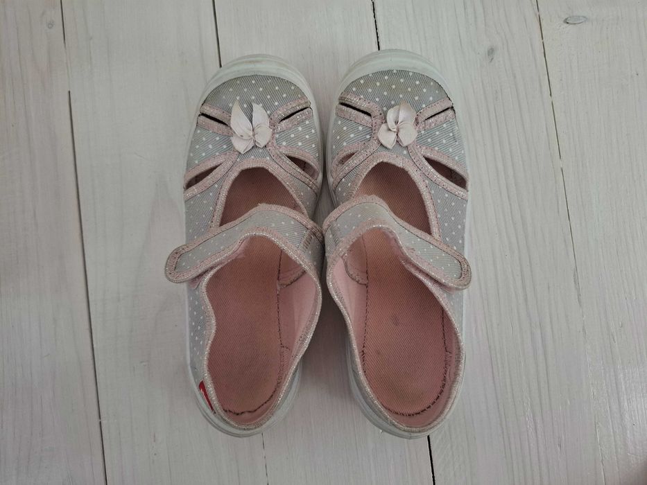 Детски розови апрески Колев и Колев