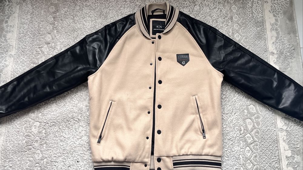 Бомбер Armani Exchange