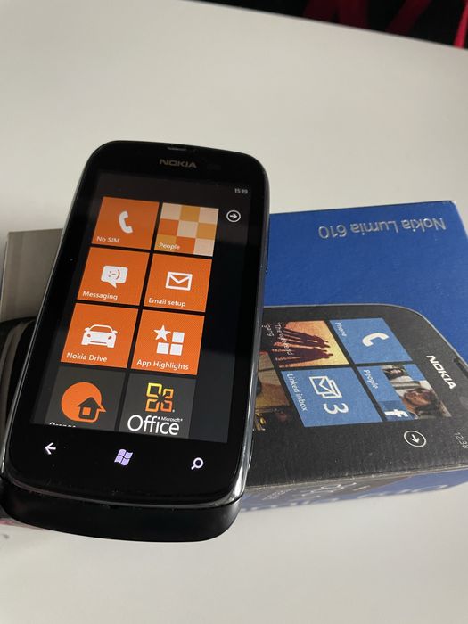Vand Nokia Lumia 610