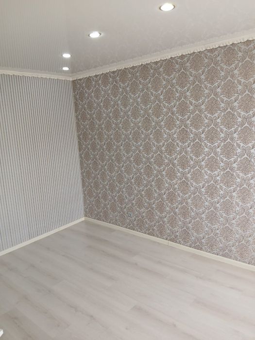 Продам 2хком квартиру район Айсберга.