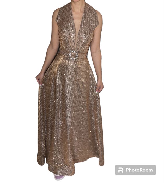 Rochie lunga aurie