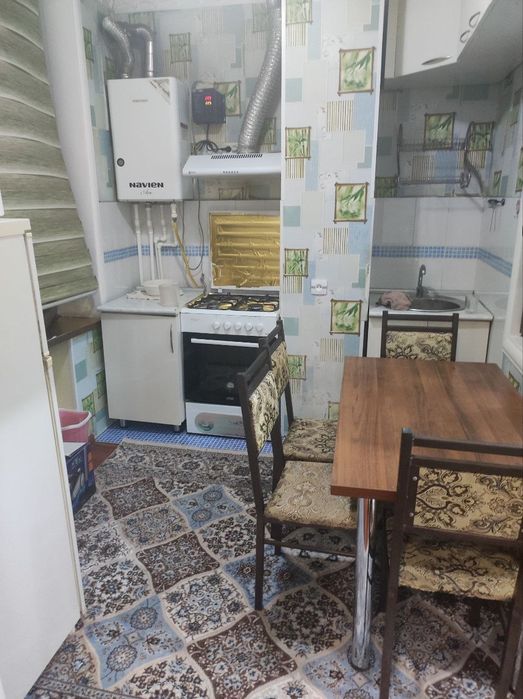 Продаётся квартира Юнусабад 4 квартал 3 комнатная