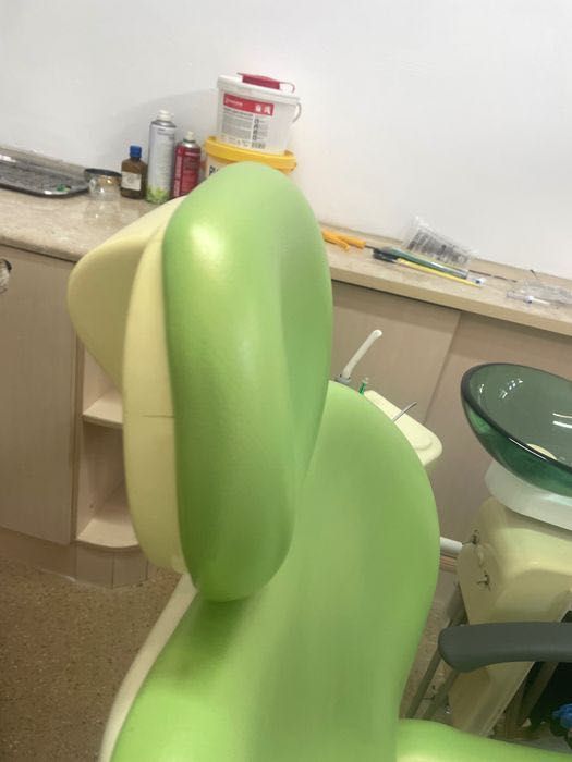 Стоматологическое кресло