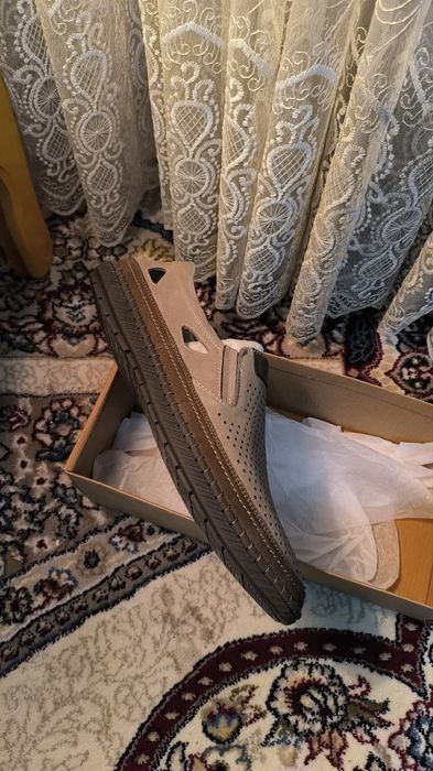 Обувь в скидки размер 47  производство Пекина