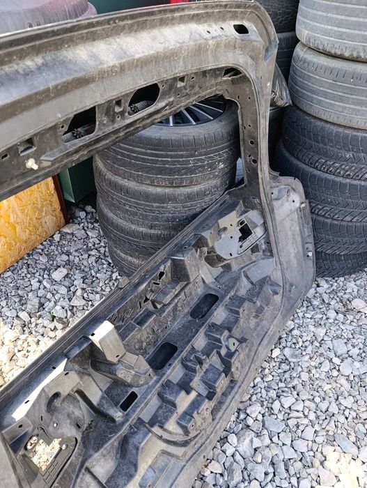 Задна врата за C4 Picasso 2015g